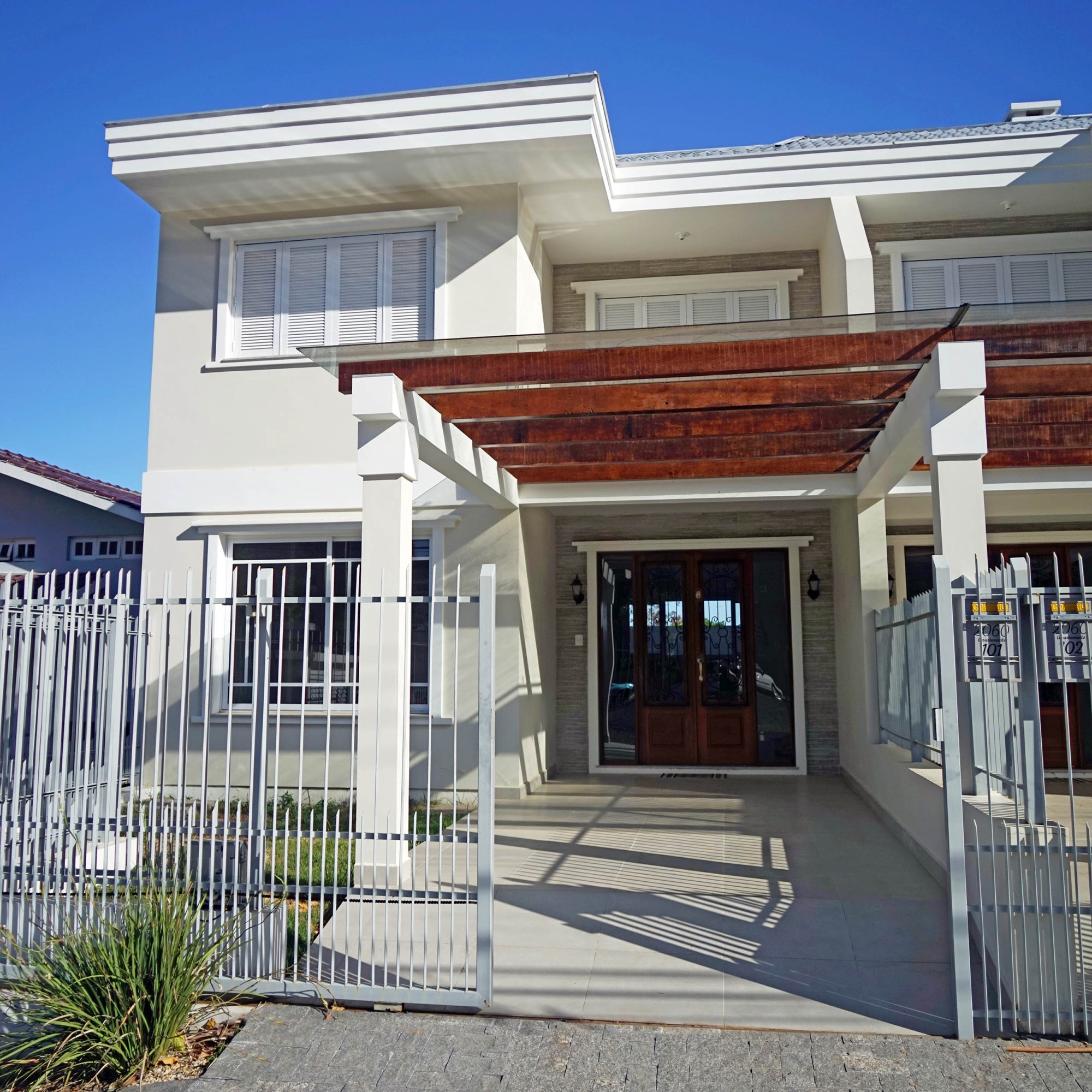 Fachada norte da unidade 101.